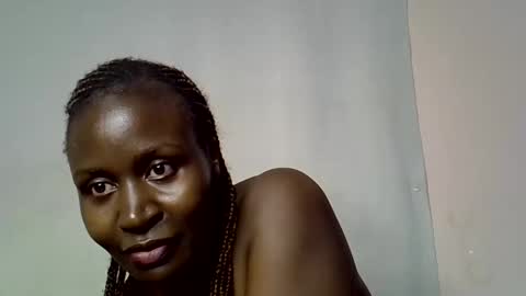 blue_savagee online show from October 25, 9:59 pm