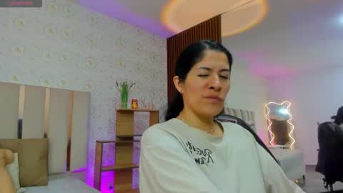 blue_tay1 online show from October 11, 11:59 am