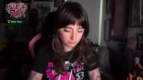 Blue online show from October 28, 11:50 pm