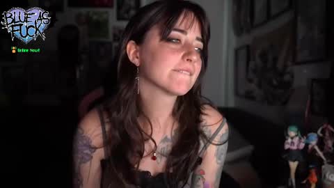 Blue online show from October 3, 1:48 am