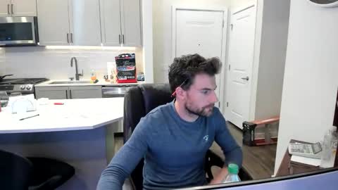 BlueCollarHunk online show from December 19, 11:44 pm