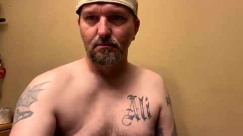 bluecollarpixel online show from April 12, 11:03 am