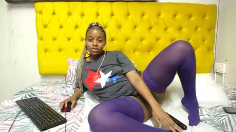 Tee online show from February 22, 7:47 pm