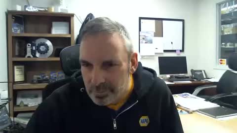 Snapshot of bluediamond777 chatting on December 18, 1:12 pm bluediamond777 online show from December 18, 1:12 pm