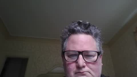 bluemoose70 online show from October 30, 4:29 pm