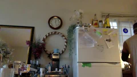 bluevegeta143 online show from October 24, 7:25 pm