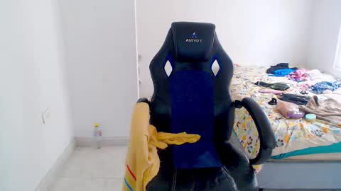  Hey guysI am BrendaWelcome my room online show from November 28, 8:38 pm