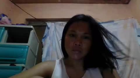 blurry506303 online show from September 13, 10:39 am