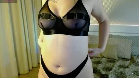 blushbella_ online show from October 13, 9:06 pm