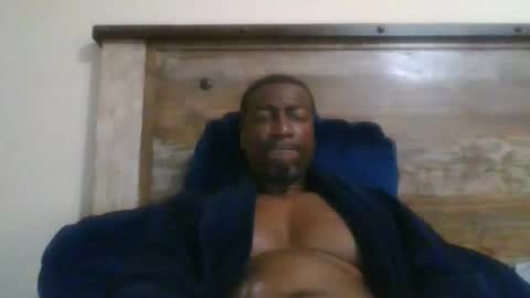 bluuthunder1914 online show from November 30, 11:45 pm