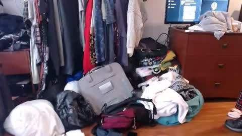 Assdrtyasuwant online show from March 2, 8:04 pm