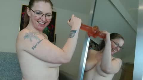 to see lou offline  online show from September 26, 12:46 pm