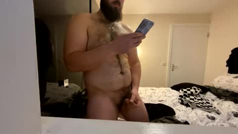 bobby9500 online show from December 1, 4:05 pm