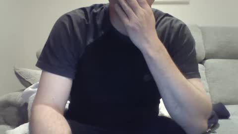 bobby_113 online show from January 6, 1:31 am