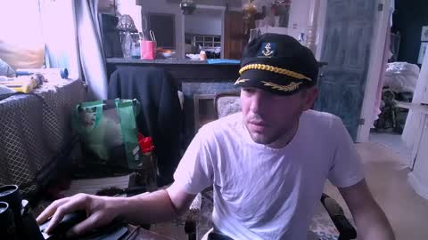 Bobby and Sadie online show from April 3, 5:09 pm