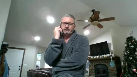 bobjones5003 online show from December 6, 8:34 pm
