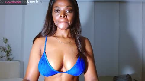danna online show from January 10, 10:39 am