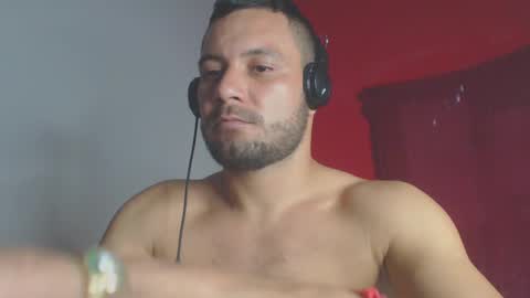 Snapshot of body_xxx chatting on December 28, 10:58 am body xxx online show from December 28, 10:58 am