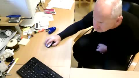 bodymen1 online show from November 18, 9:56 am