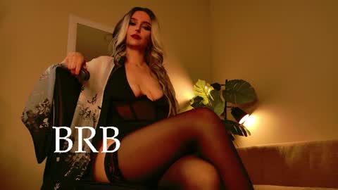Your Mistress Bella online show from June 17, 2:27 am
