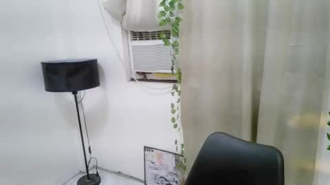 bombastic_darla online show from October 3, 8:22 am