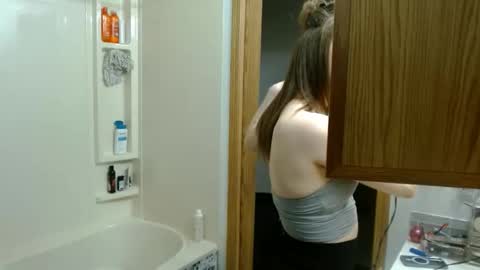 BombshellBaeby online show from March 21, 4:51 am