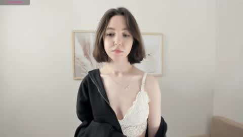 bondistar online show from October 4, 1:20 pm