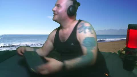 SkullBone online show from December 12, 1:10 am