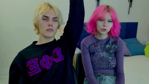 Jessy  Mark online show from October 11, 5:05 pm