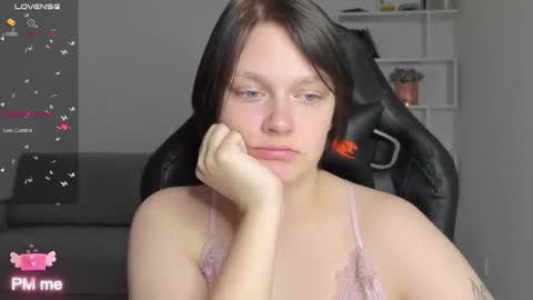 bonniebill2 online show from September 14, 9:33 am