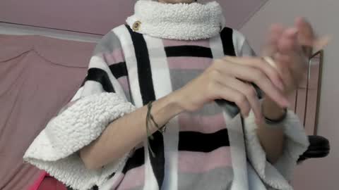   online show from February 1, 11:31 am