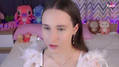 Emma online show from September 18, 1:42 am