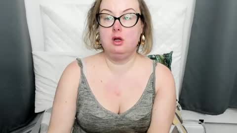 Bonnie online show from March 16, 4:37 am