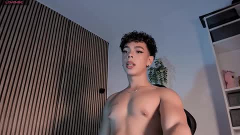 Snapshot of bonny_shine599 chatting on September 20, 11:02 am Bonny Shine online show from September 20, 11:02 am
