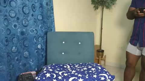 kevin hart online show from February 5, 7:01 am