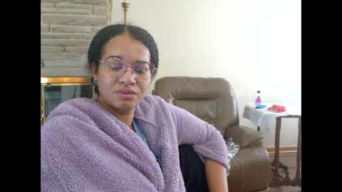 Queen Bon Vivantt online show from December 16, 3:18 pm