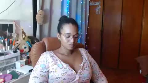 Queen Bon Vivantt online show from February 21, 4:29 am