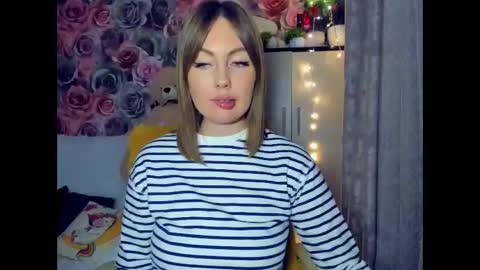 Snapshot of bonybenessy chatting on January 13, 8:37 pm Mira online show from January 13, 8:37 pm