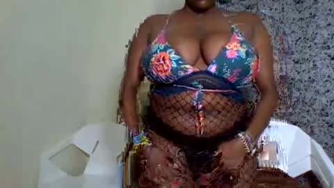 Snapshot of boobey_warden chatting on September 15, 3:35 pm boobey_warden online show from September 15, 3:35 pm