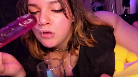Snapshot of booboosperfectfacefuck chatting on January 29, 8:56 pm Nova sub to my fan club for free pms and sexy sloppy videos online show from January 29, 8:56 pm