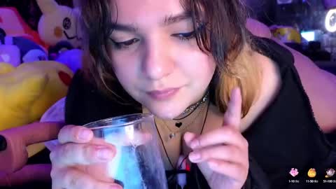 Snapshot of booboosperfectfacefuck chatting on January 23, 6:06 am Nova sub to my fan club for free pms and sexy sloppy videos online show from January 23, 6:06 am