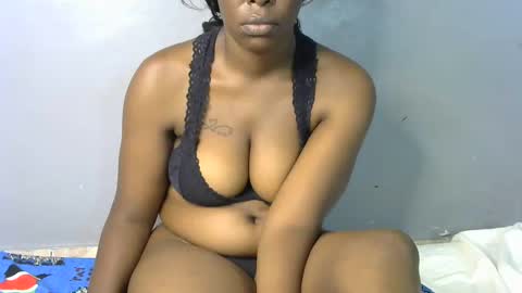 boobs_swt online show from October 8, 9:04 am