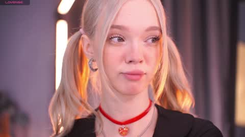 Alina online show from December 2, 7:40 am