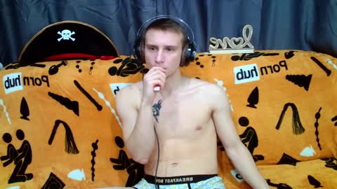 Mike online show from December 4, 2:03 am