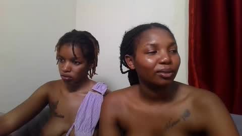 bootie_caramel online show from May 2, 12:27 am