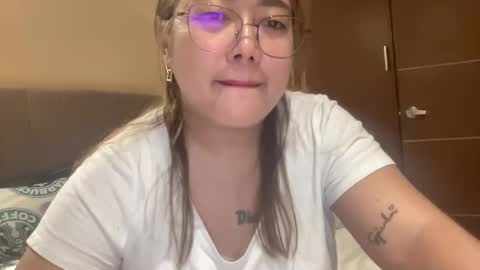 Princess online show from October 25, 2:06 pm