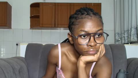 Heather online show from January 16, 9:35 pm