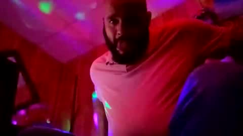 boredaf6678 online show from October 25, 2:01 am