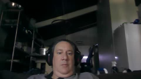 BoredOld235 online show from May 18, 12:11 pm