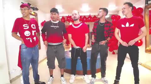 THOMAS AND DAMIAND online show from February 15, 5:09 am